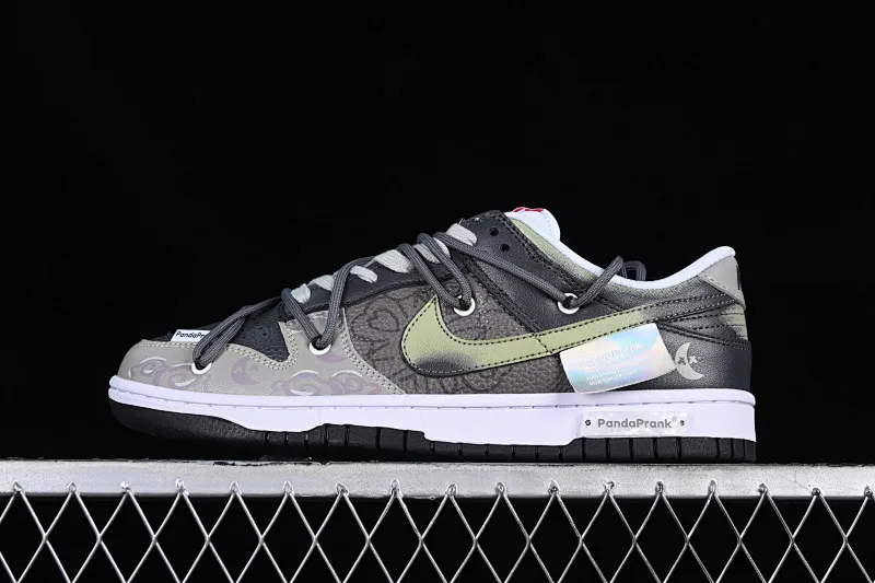 All Categories Nk SB Dunk Series Nk SB Dunk Low Low-top sneakers Nk Dunk Low Panda Prank-Moon Deconstruction Workwear style SB strap low-top casual sneakers FB3354-001